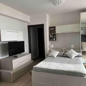 appartamento-privato-garibaldi.italymilanhotels.net/
